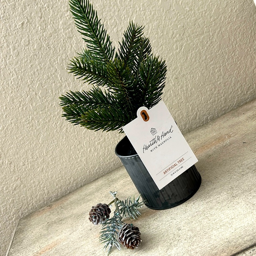 Rustic Farmhouse Christmas tree from Hearth and Hand